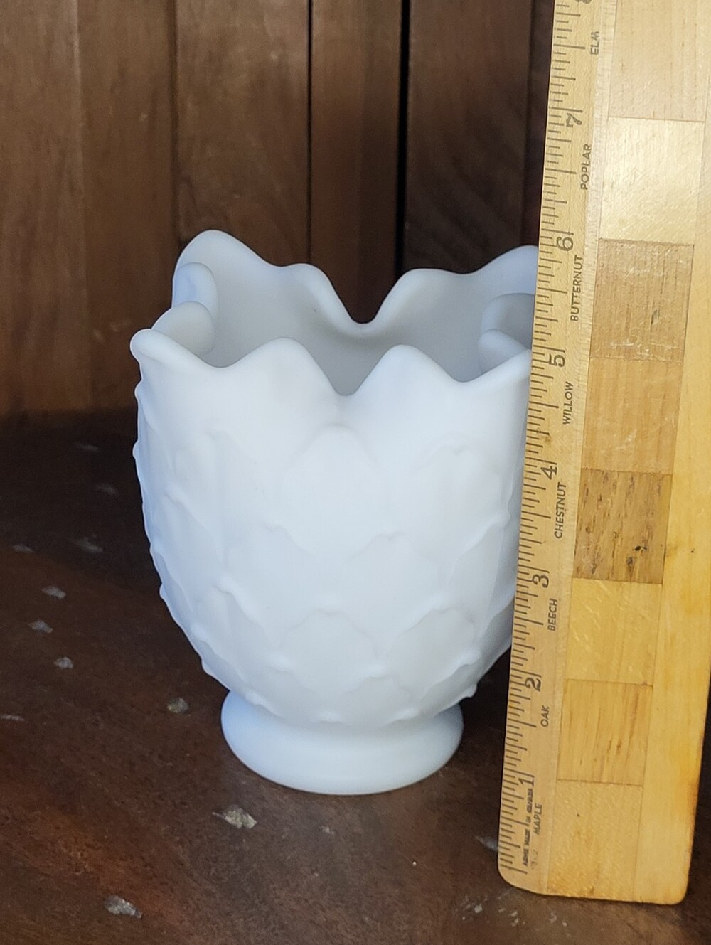 Milk Glass Vase - Picture 4 of 12